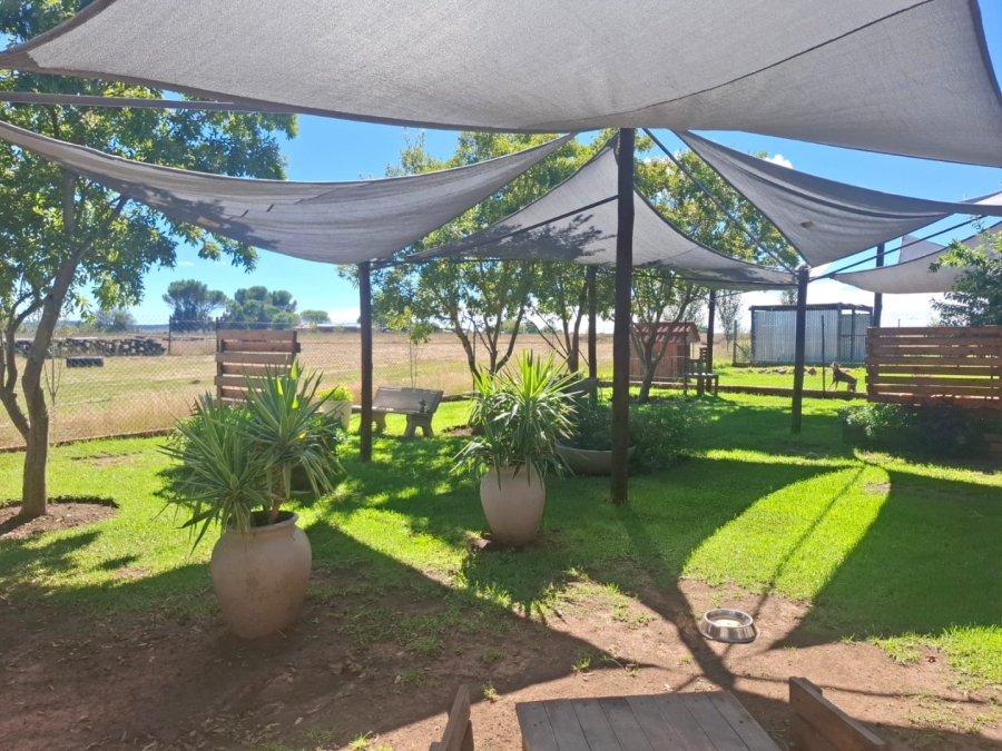 Commercial Property for Sale in Roodewal Free State